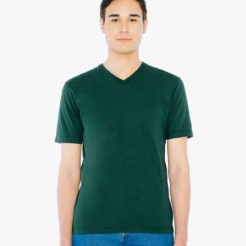 NWT AMERICAN APPAREL‎ FINE JERSEY SHORT SLEEVE V-NECK T-SHIRT FOREST GREEN SMALL